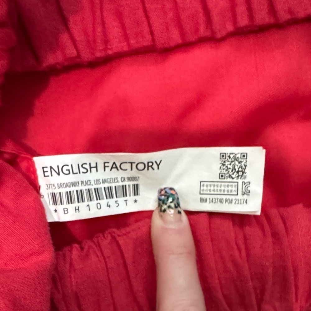 English Factory Linen Crop Top w/ Ric Rac Trim - Picture 5 of 8